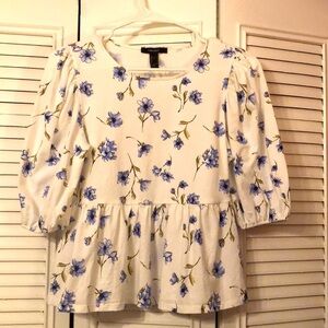 Forever 21 white blue floral peplum top blouse shirt size S small